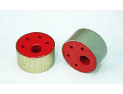 Pedders Uretanový silentblok pro seřízení geometrie (2 ks)