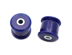 SuperPro sada předních silentbloků vlečného ramene zadní nápravy (80 duro/ShA)