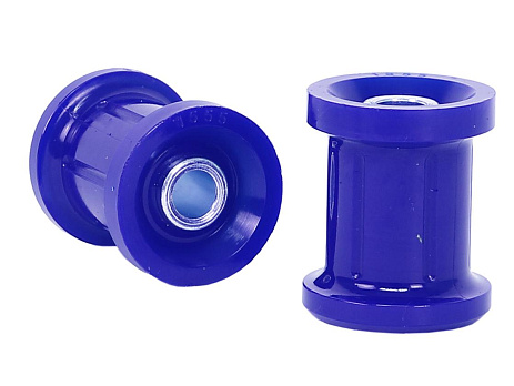 SuperPro Volkswagon Golf Mk1 zadní nosník (80 duro/ShA)