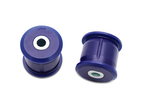 SuperPro sada předních silentbloků vlečného ramene zadní nápravy (80 duro/ShA)