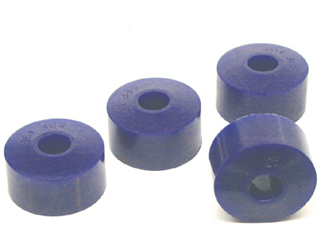 SuperPro Triumph – horní silentblok vlečného ramene k diferenciálu (80 duro/ShA)