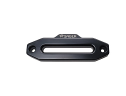Saber Offroad hliníkový anodizovaný Fairlead – Cerakote černý