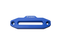Saber Offroad hliníkový anodizovaný Fairlead – Cerakote modrý