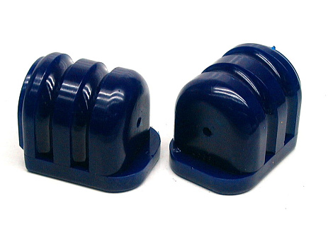 SuperPro Pulsar N14/15 přední rameno zadní silentblok (80 duro/ShA)