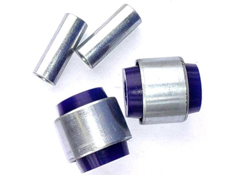 SuperPro zadní horní řídicí rameno/vnější silentblok (80 duro/ShA)