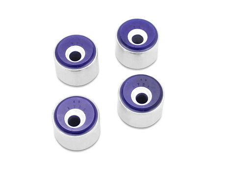 SuperPro extra nastavitelný radius arm na uložení diferenciálu (80 duro/ShA)