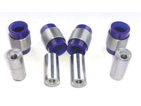 SuperPro přední horní řídicí rameno – dvojitý offset (80 duro/ShA)