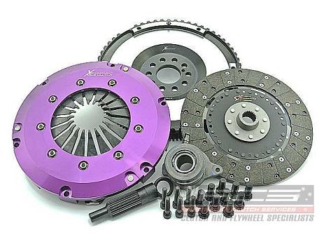 Xtreme Clutch Výkonnostní spojková sada s tuhou organickou lamelou, včetně setrvačníku a hydraulického vypínacího ložiska — Ford Mondeo, Volvo C30 533, Volvo S40, Volvo V50 545