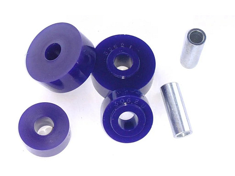 SuperPro sada horního uložení zadního tlumiče 300C (80 duro/ShA)