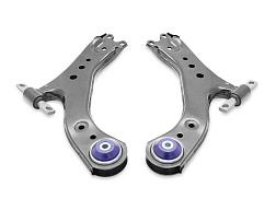 SuperPro Toyota Camry 18-21 sada předních spodních ramen (80 duro/ShA)