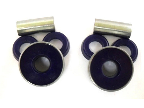 SuperPro sada předních spodních silentbloků řídicího ramene (80 duro/ShA)