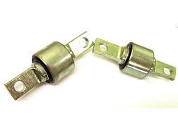 SuperPro zadní horní řídicí rameno/vnitřní silentblok (80 duro/ShA)