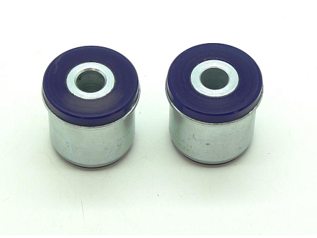 SuperPro přední silentblok panhardské tyče Jeep (80 duro/ShA)