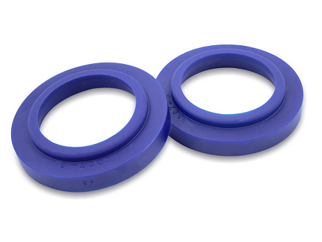 SuperPro zadní podložka pružiny 5mm zvednutí, A=94mm B=67-85,5mm C=12mm D5,5mm E=72mm sedlo vinuté pružiny & kuželová vnitřní díra (80 duro/ShA)